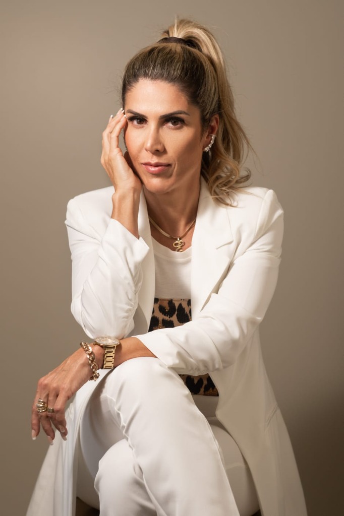 Dra. Elizabeth Mello, responsável técnica da Odonto Plenna
